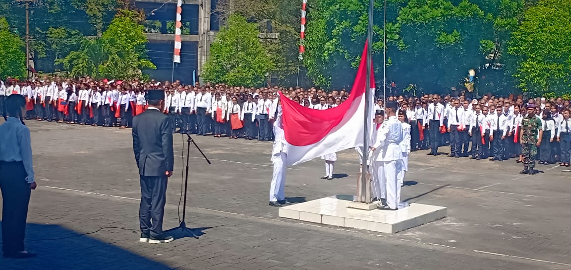 1543 Maba Politeknik Manado Ikuti PK2MB