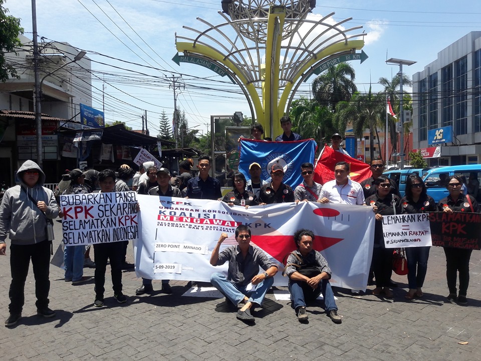 KPK di Ujung Tanduk