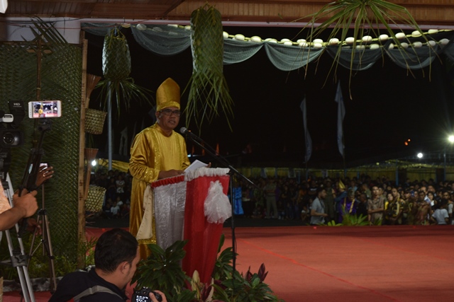 Sambutan Bupati Jabes Ezar Gaghana di Upacara Adat Tulude 2020