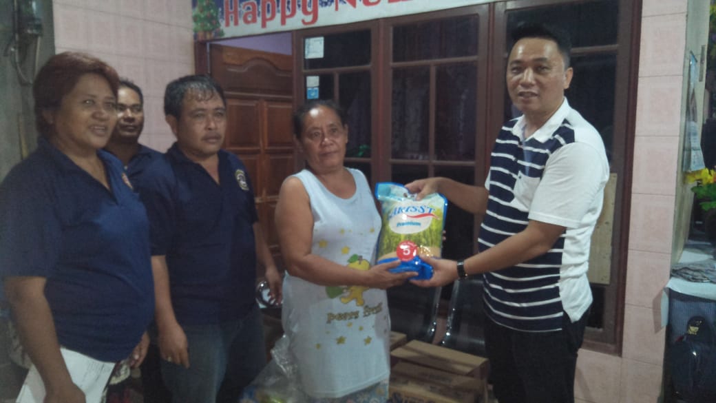 Karang Taruna Tumou Tou Salurkan Bantuan Bencana