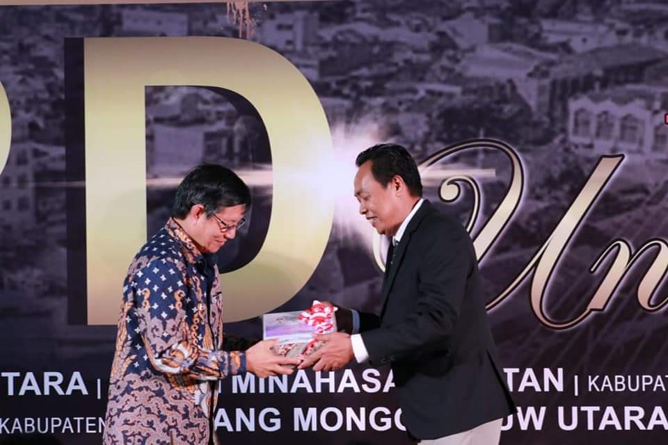 Walikota Manado Serahkan LKPD 2019 ke BPK RI