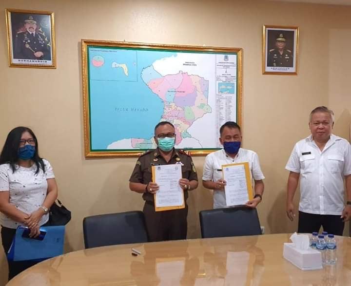 Kerjasama dengan Dinsos, Kejari Manado Kawal Penyaluran Bansos Covid-19