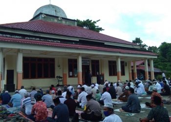 Polisi Jaga 6 Masjid Gelar Sholat Idul Adha di Talaud