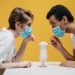 ilutsrasi orang beraktivitas dengan masker cottonbro pexels