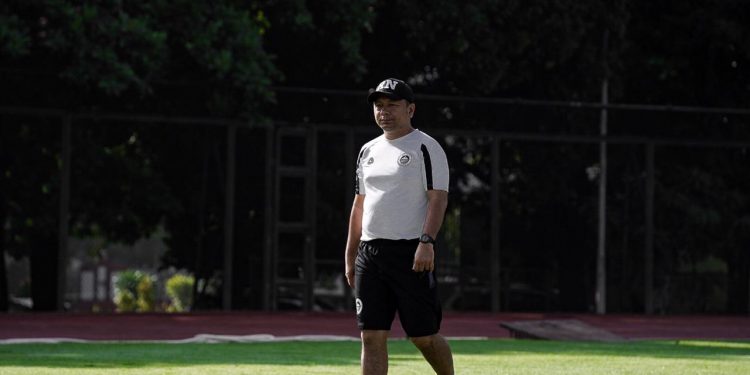 Liga Indonesia Tertunda, Nelson: Ya Ngambang Lagi Harusnya Belajar dari Malaysia