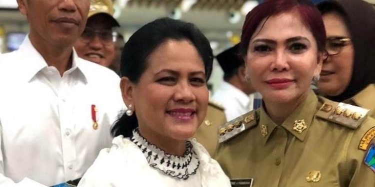 Vonnie Anneke Panambunan, Politik Perlawanan di Sebuah Republik Tanpa Pesta