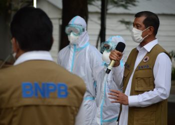 Kerumunan Manusia Hampir Pasti Menimbulkan Penularan Covid-19