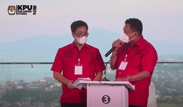 Pasangan ODSK dalam debat publik antar-pasangan calon yang disiarkan channel di Youtube