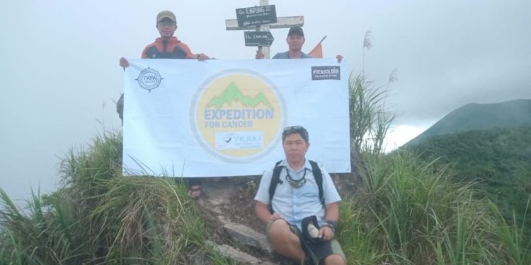 Galang Dana Untuk Anak Kanker Lewat Jualan Kaos