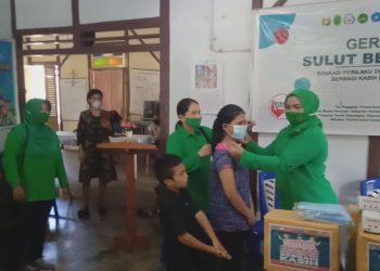 Gerakan Sulut Bermasker dan Berbagi Kasih Persit KCK Kodim 1301/Sangihe