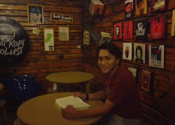 Bangun Minat Baca Milenial dengan Membuka Kedai Kopi