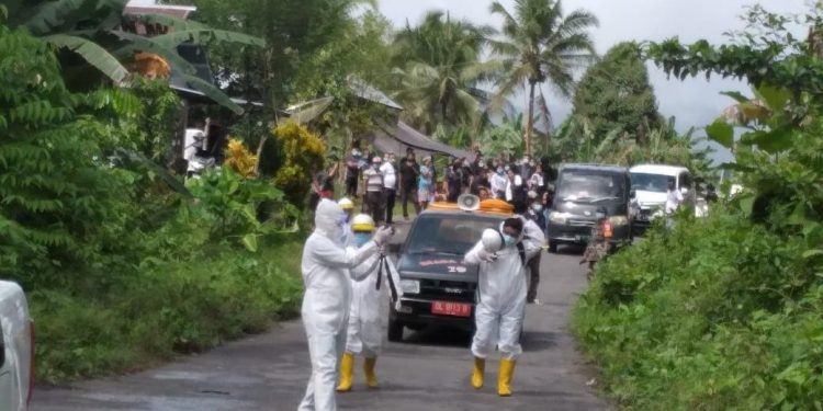 Mantan Ketua DPRD Talaud Dimakamkan dengan SOP Covid-19