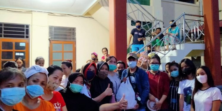 BEM Pertanian Unsrat Manado Bantu Korban Bencana