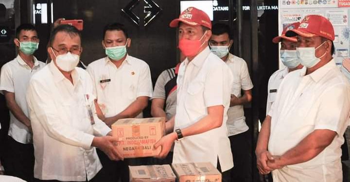 Bawa Bantuan Bencana, Bupati Bolsel Diterima Sekkot Manado