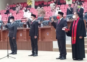 3 Legislator PAW Resmi Dilantik, Steven Kandouw: Jangan ‘Wowo’