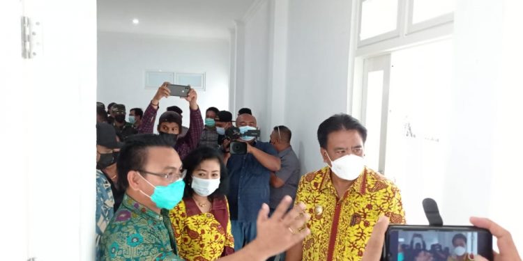 Selang Januari, 2 Puskesmas dan 1 Pasar Diresmikan di Sangihe