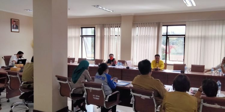 Ada Apa dengan Bantuan Korban Banjir Manado 2014?