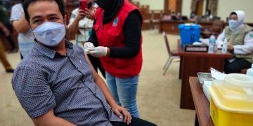 Vaksin Anggota DPRD Sulut, 17 Orang Mendaftar, 14 Divaksin