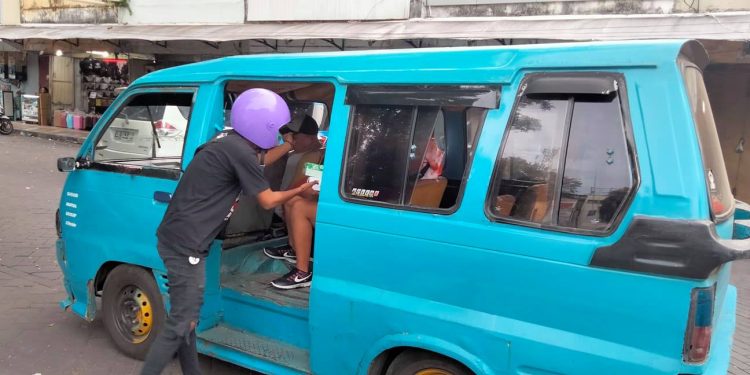 Aksi Kemanusiaan Sejumlah Komunitas di Bulan Ramadan