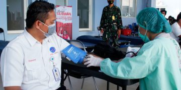 HUT TNI AU ke-75, Lanud Samrat Gelar Donor Darah