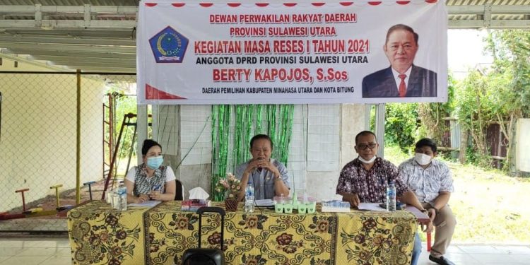 Berty Kapojos Dicecar Berbagai Keluhan Oleh Warga Minut