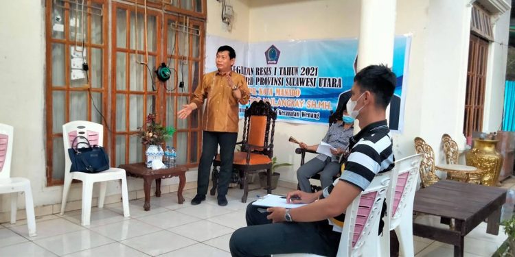 Permintaan Warga Kepada Victor Mailangkay