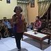 Beberapa warga saat melaksanakan acara tunju di Desa Dapalan
