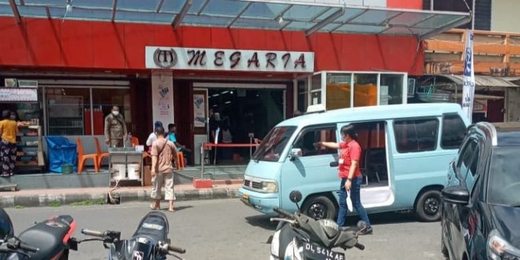 Pasca Karyawan Terpapar Covid-19, Megaria Supermarket Kembali Buka