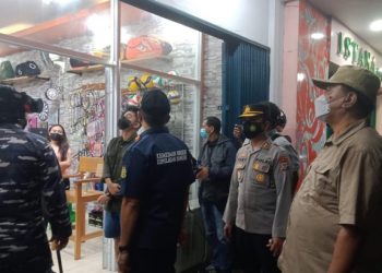 Inspeksi mendadak (sidak) di Pusat Kota (Puskot) Tahuna, Sabtu (10/7/2021) malam