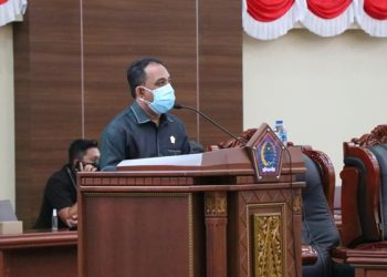 Yusra Alhabsyi menyampaikan pandangan Bapemperda terhadap 2 Ranperda inisiatif DPRD Sulut