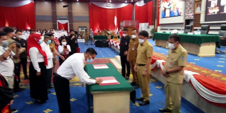 Pelantikan 504 Ketua Lingkungan di Manado, Angouw: Jabatan Ini Bukan Hadiah