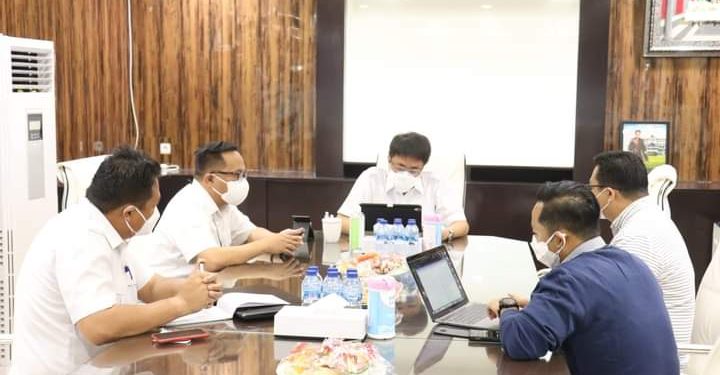 Pemkot Manado dan PLN Bahas Penerangan Jalan Umum