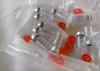 Vaksin yang didistribusikan untuk masyarakat di Sulawesi Utara. (foto: Rendy/Barta1)