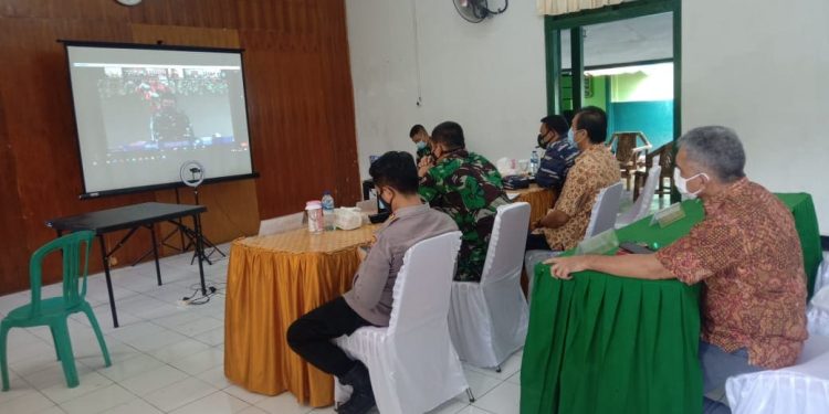 Panglima TNI Pantau Vaksinasi di Kodim 1301/Sangihe