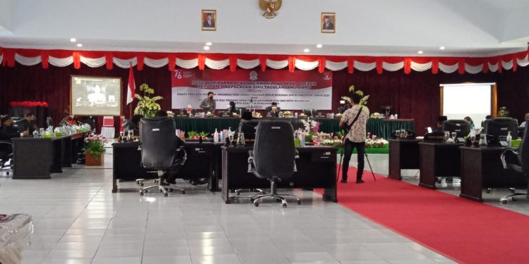 Bupati Evangelian Sasingen Jelaskan Rancangan Perubahan KUA-PPAS TA 2021