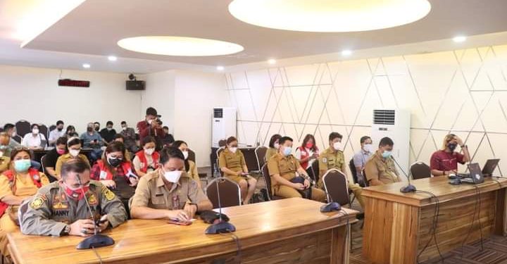 Pertemuan dan rapat koordinasi antar pihak dan instansi teknis kesehatan.