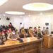 Pertemuan dan rapat koordinasi antar pihak dan instansi teknis kesehatan.
