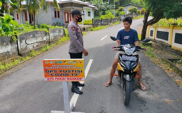 Polres Sangihe Razia Penegakan Prokes, Kedapatan Tak Pakai Masker Diberi Teguran
