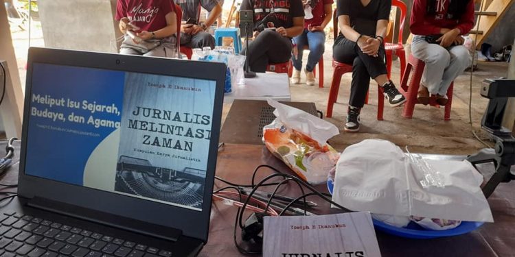 Jelajah Budaya dan Sejarah Sulut Lewat Buku Jurnalis Melintasi Zaman