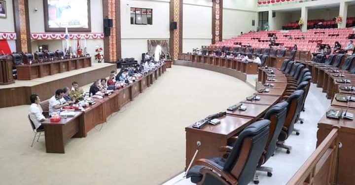 DPRD Sulut Bahas Anggaran Gaji 2.400 THL Guru