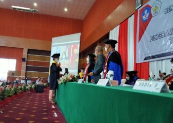 Puncak Dies Natalis dan Wisuda Kedua Polimdo