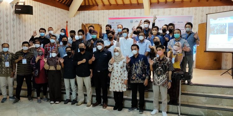 Komit Jaga Profesionalitas Pengelolaan Media, AMSI Jawa Timur Gelar UKW