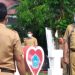Kadis Kominfo Saat memimpin apel pagi. (Foto:Stenly/barta1)