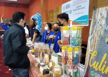 Mareyke Alelo Berharap Mahasiswa Polimdo Ciptakan Produk