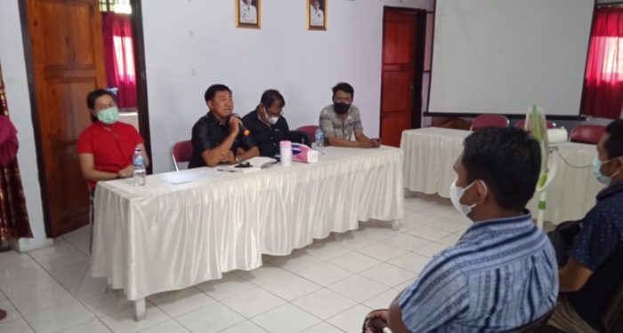 Kegiatan reses di Kampung Kanang.(Foto:Stenly Gaghunting/barta1)