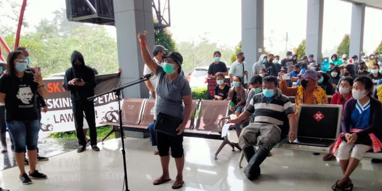 Unjuk Rasa Petani Kalasey II, Tumei: Gubernur Sudah Meresahkan