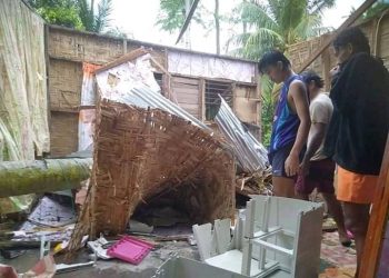Foto : Rumah warga suku Sangihe yang terkena musibah sore tadi di Laensasi, Glan Sarangani (Dok. Istimewa)