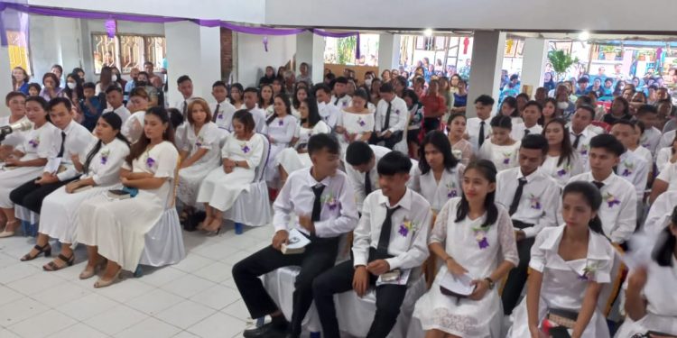 GMIM Sion Sindulang Satu Teguhkan 50 Anggota Sidi Jemaat