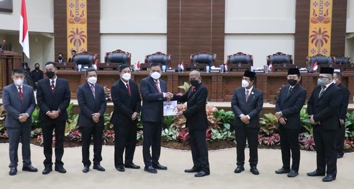 DPRD Sulut Gelar Paripurna: Pemprov Sulut Terima Opini WTP