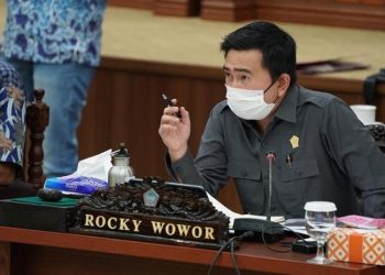 Rocky Wowor Ajak Masyarakat Desa Kosio dan Doloduo Jaga Kedamaian